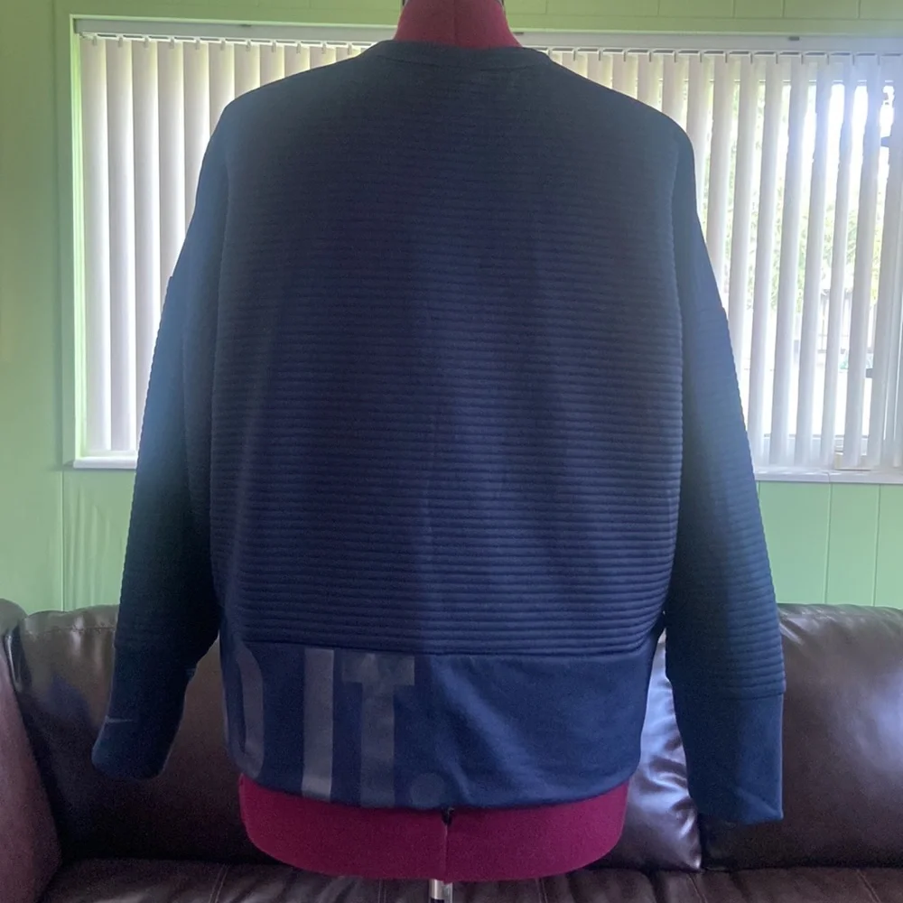 NIKE DRI-FIT sweat shirt - Picture 3 of 9